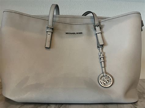 michael kors west des moines|Store Locator .